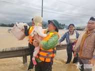 胡伯伯部队竭尽全力救灾